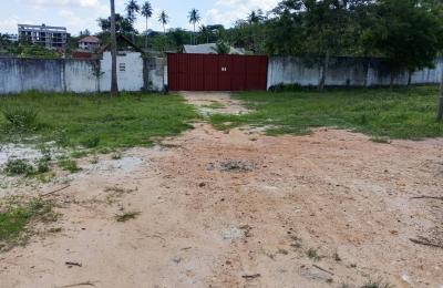 Commercial Yard for Rent in Pugu Kajiungeni, 8,000 SQM Fully Fenced and Gated
